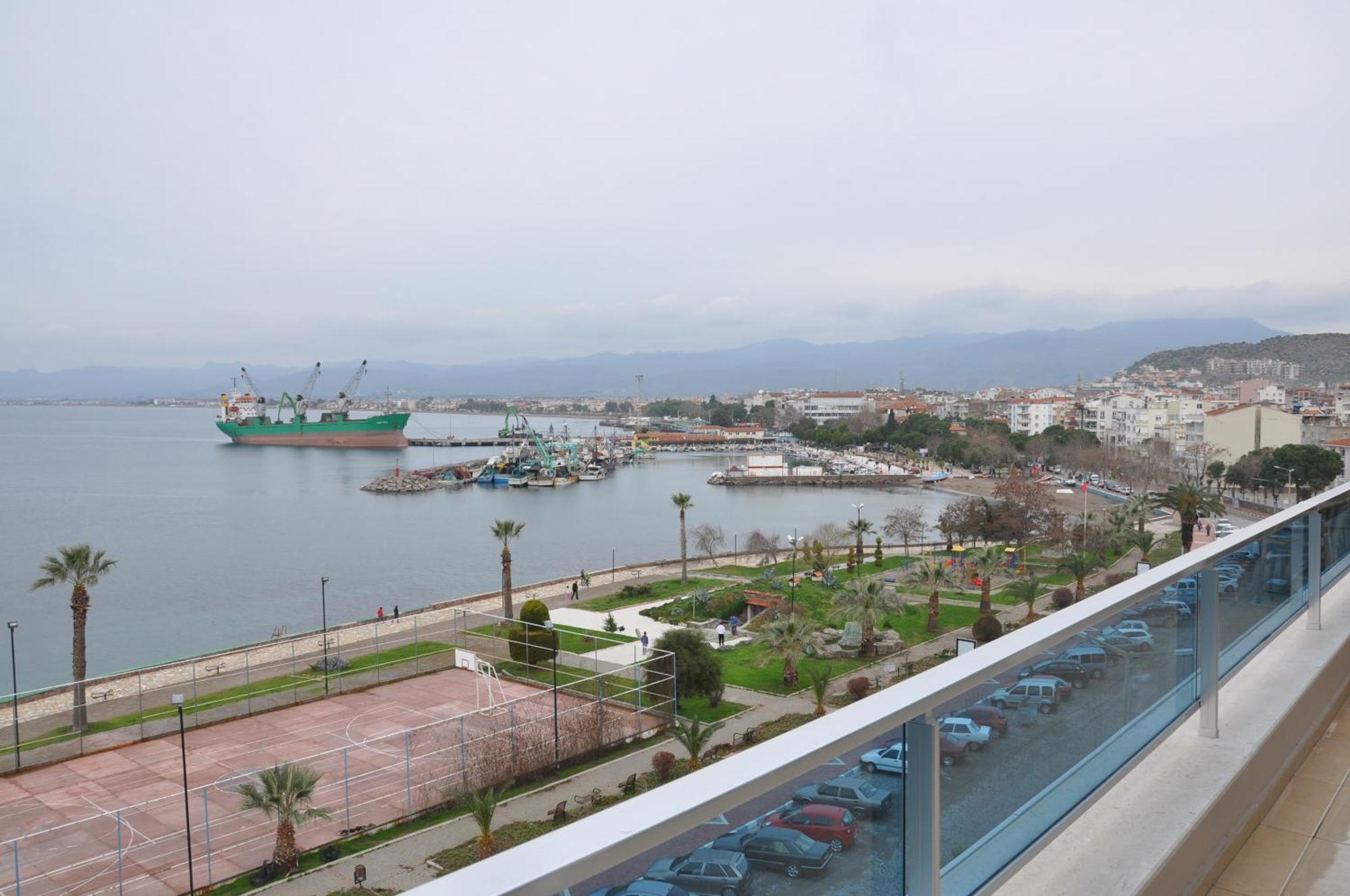 Perla Hotel Dikili Esterno foto
